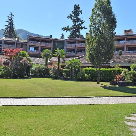 Apartment Hermitage-19 By Interhome Porto Valtravaglia Bagian luar foto