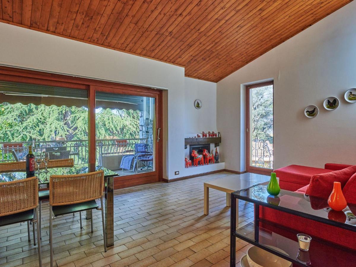 Apartment Hermitage-19 By Interhome Porto Valtravaglia Bagian luar foto